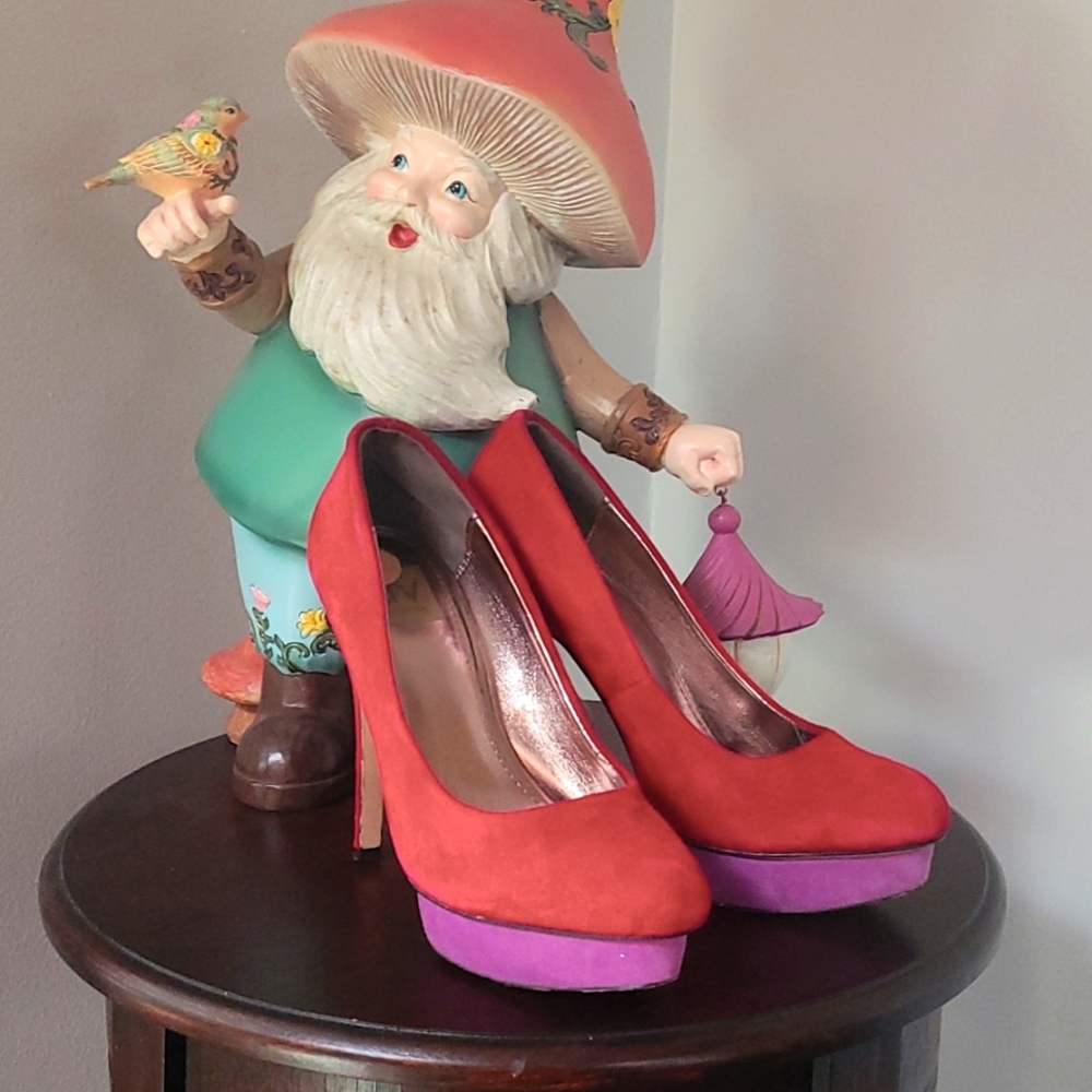 DV 2 Tone Suede Heels 👠